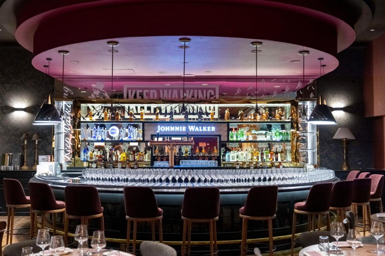 Enjoy Punta Del Este Exterior photo The bar at the Johnnie Walker House in London